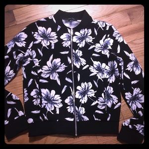 New Look UK size 6 black with white flowers